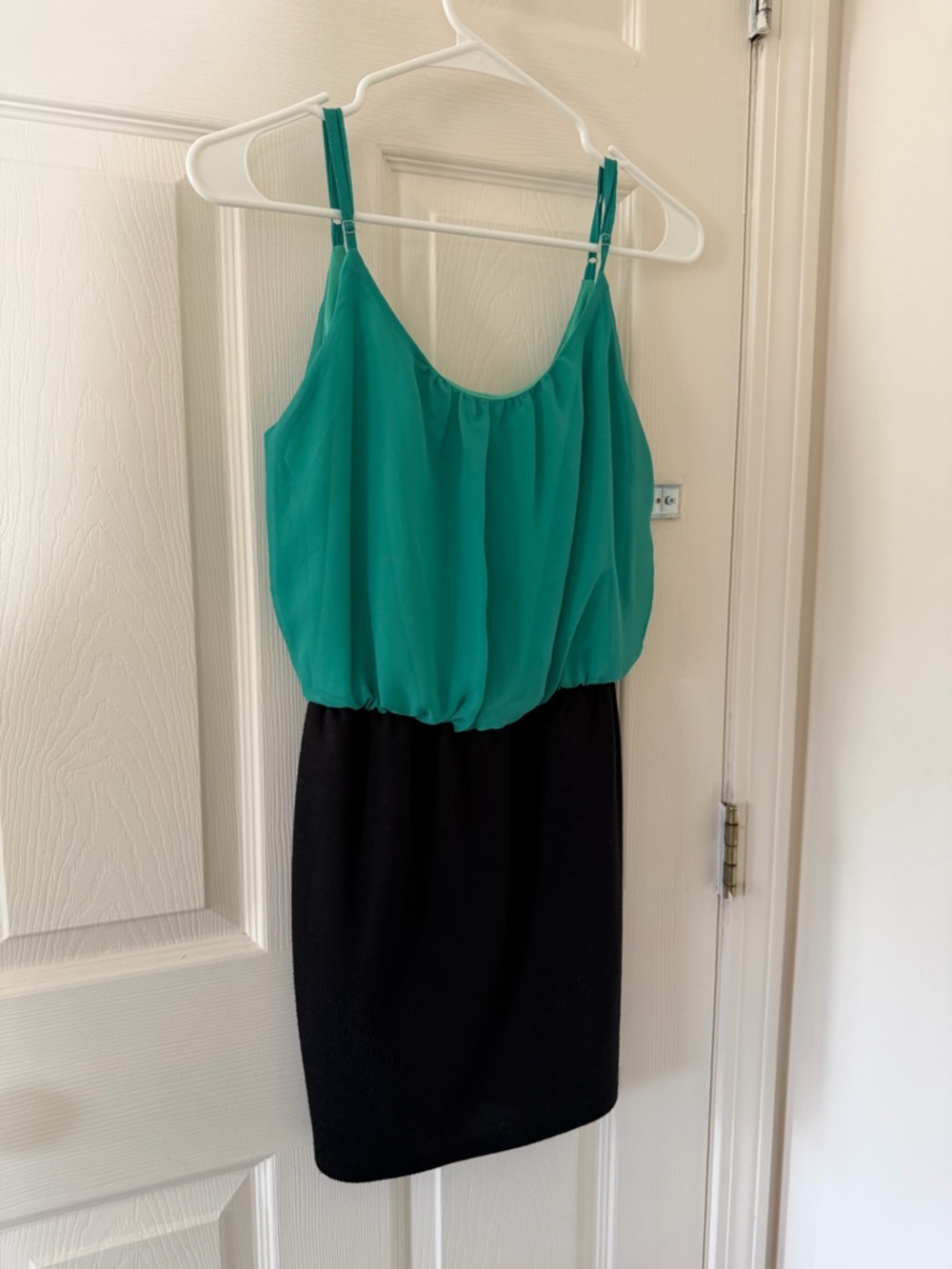 Women’s dress